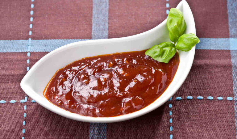 Surinaamse hete ketchup saus
